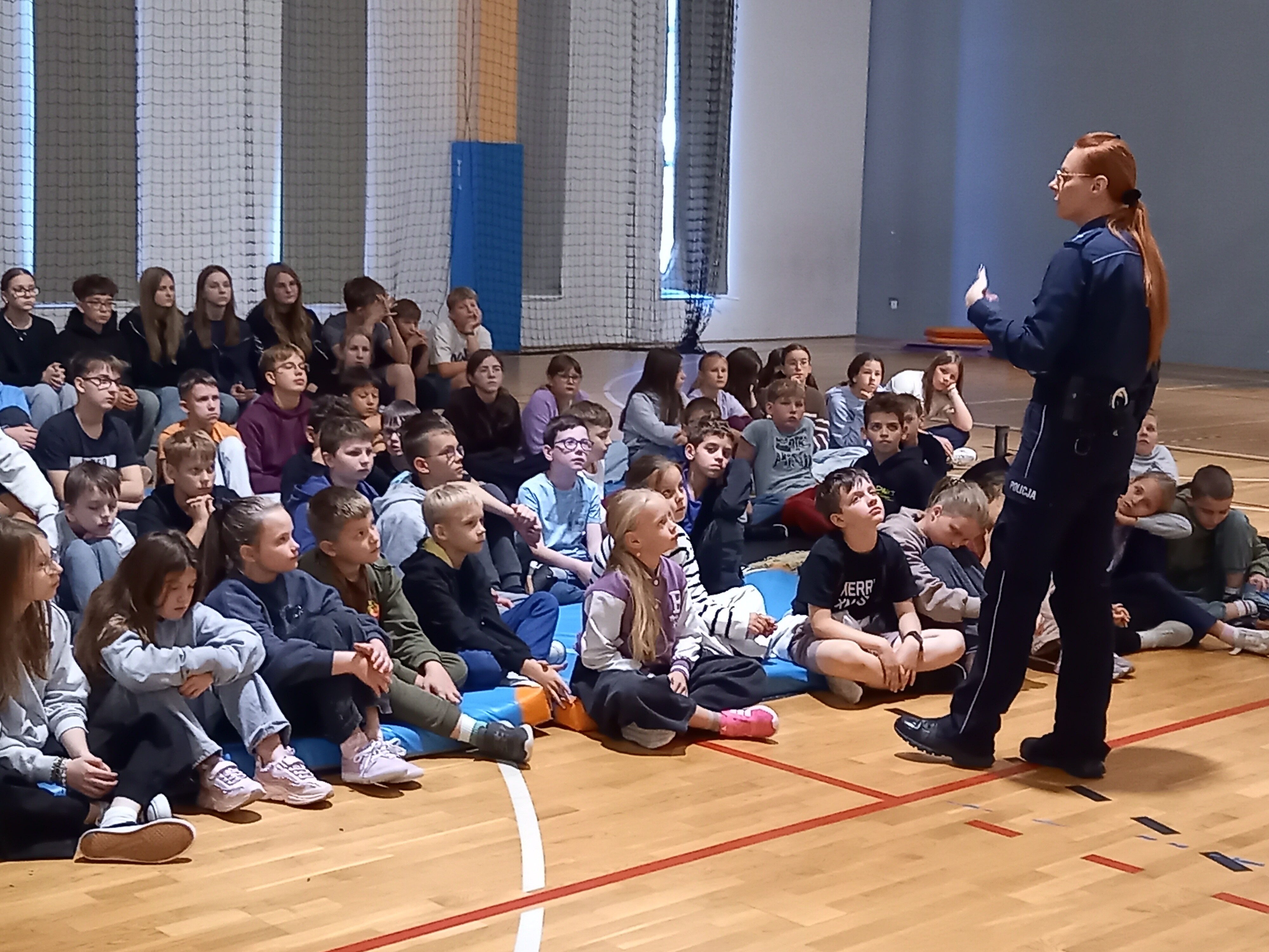 Spotkanie policjantek z uczniami w SP Wilczkowice